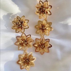 Earrings! BRAND NEW!